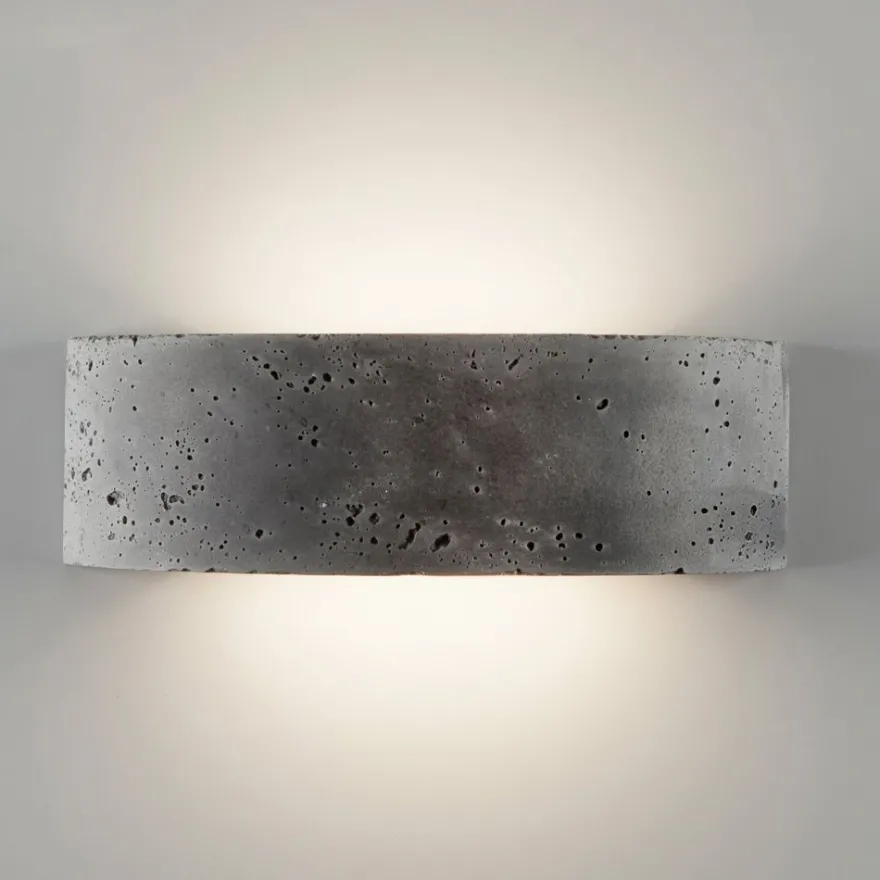 BOGGA Halbrunde LED Wandleuchte aus Leichtbeton
