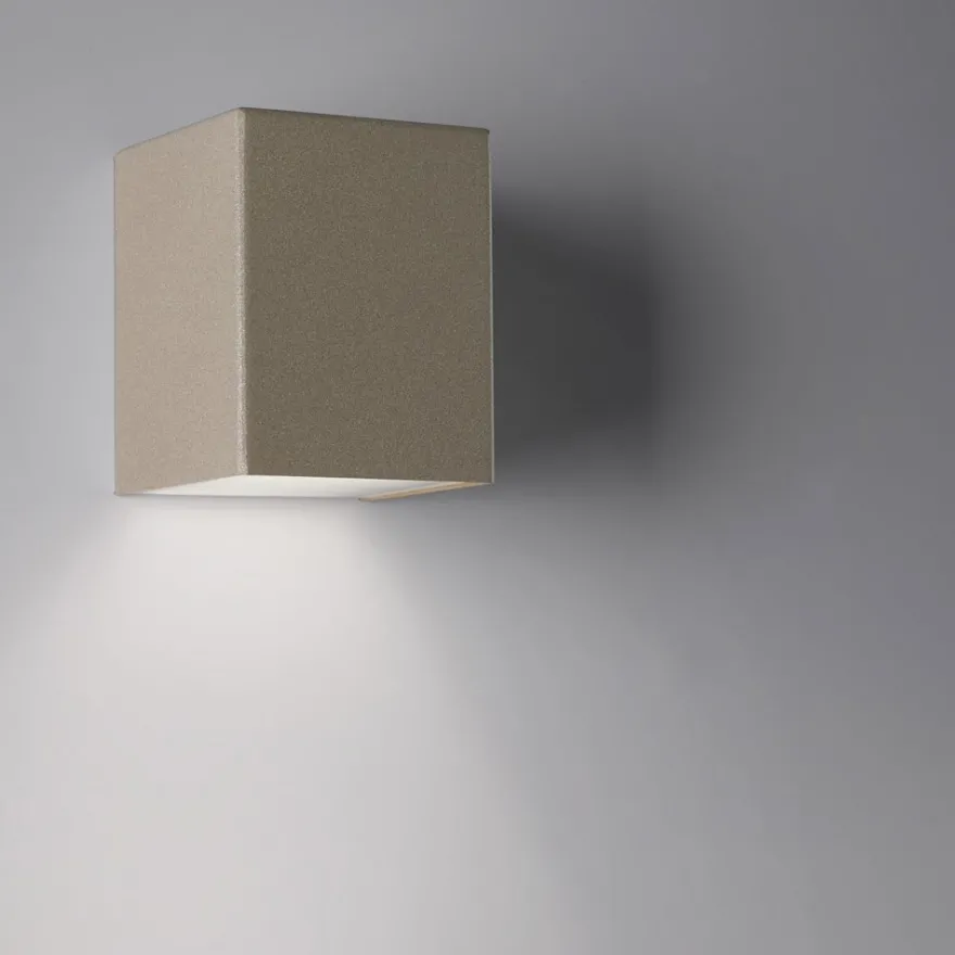 CUBIS Bewegliche LED Wandleuchte 1-flammig