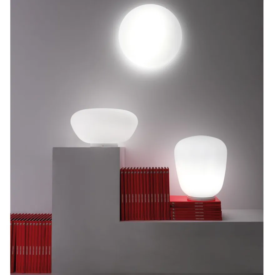 MAIOLE Italienische Wandleuchte mit Opalglas