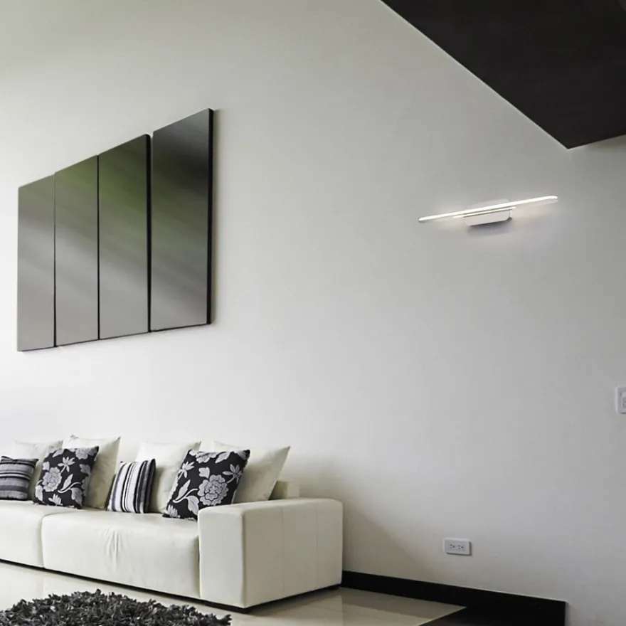 TRATTO MONO Längliche LED Wandleuchte